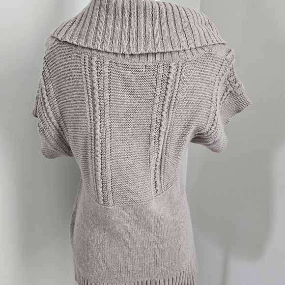 Cozy Gray Women's Sweater - Picture 2 of 4